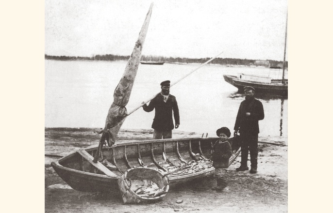 Ижорские рыбаки. Старое фото